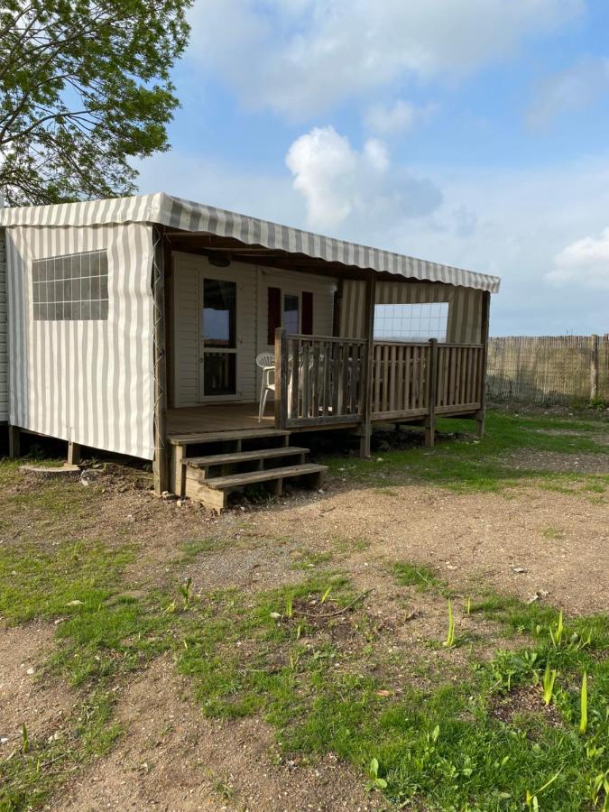 Mobil Home Avec Spacieuse Terrasse A Meschers Proche De Royan Екстериор снимка